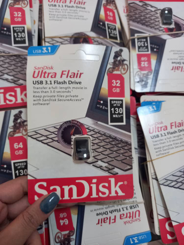 فلش سندیسک  اولترا فلایر sandisk ultra Flair 32 GB